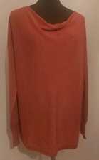 WULI:LUUby Gok Wan Coral