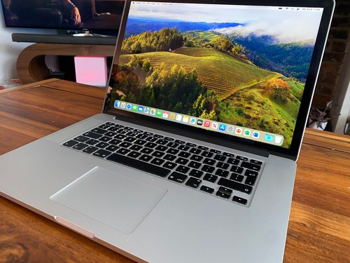 Macbook pro retina quad - 15", |