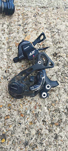 Shimano deore m8000 rear - xt,