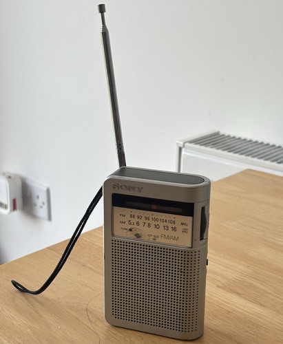 Sony icf s22 - pocket, am/fm
