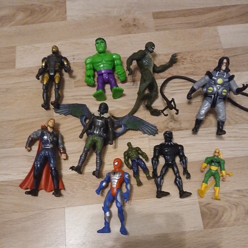 Marvel action figures - marvel,