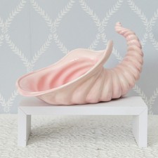 Pink Shell Ceramic Cornucopia Vase – Vintage Coastal Ceramic Ornament