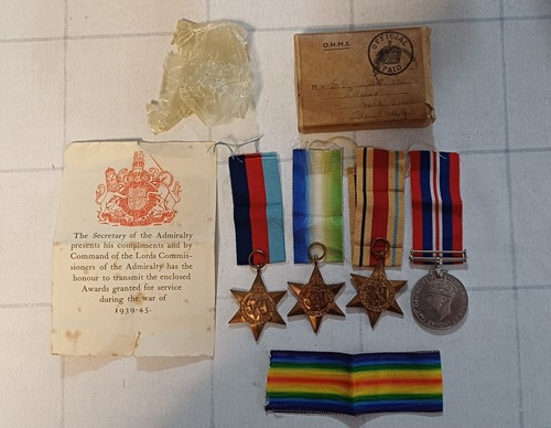 Ww2 group medals 45 - -,