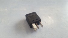 Volkswagen Passat 2005 Relay
