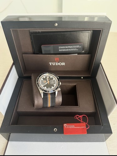 Tudor heritage - tudor, (homeplate)