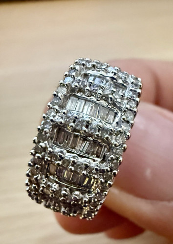9ct gold diamond ring - diamond, 84