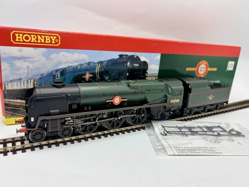 Hornby r2169 merchant - hornby, navy