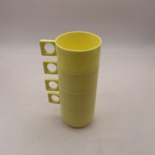 Vintage Sirram Plastic Cups For Picnic Set 1960s 1970s Yellow X 4 Retro