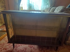 Mid-Century Vintage Retro 1960s Display Cabinet & Cocktail Bar Glass Display