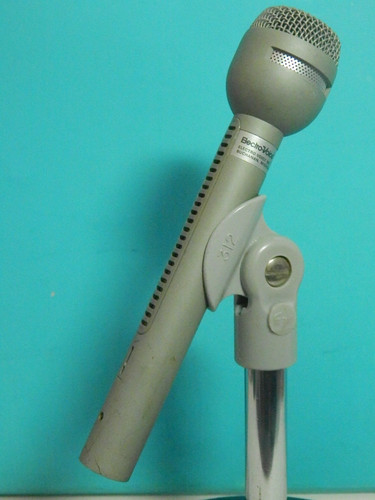 Vintage 1991 electro - vintage, voice