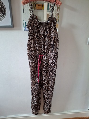 Leopard print cat - cat, suit