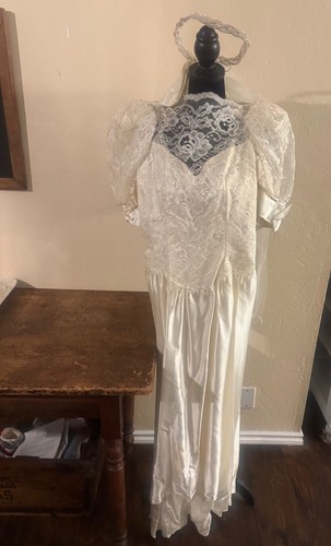 Vintage 70s alfred angelo - vintage,