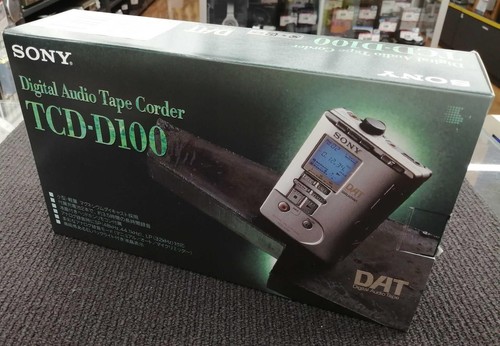 Sony tcd d100 dat - sony, walkman