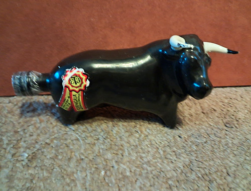 Sangria bull shaped ceramic - shaped,