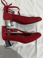 Marks And Spencer Red Court