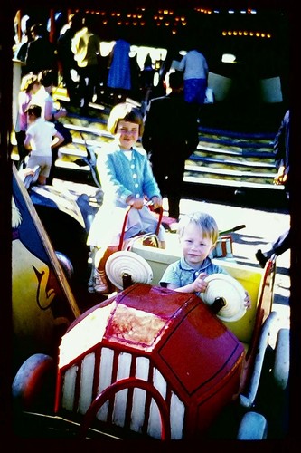 1967 found 35mm - found, colour
