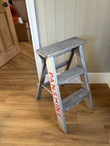 Vintage folding wooden step - wooden,