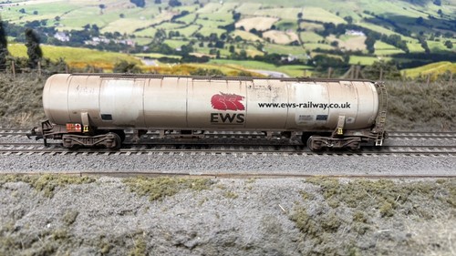Revolution trains gauge - trains,
