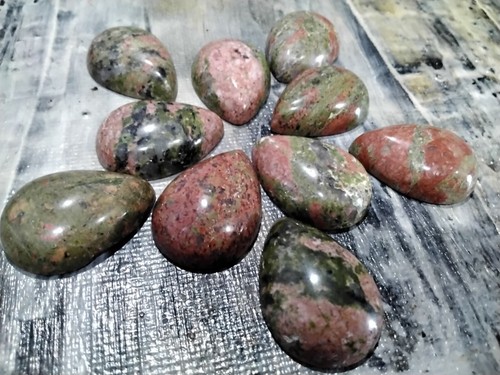Natural unakite cabachon - natural,