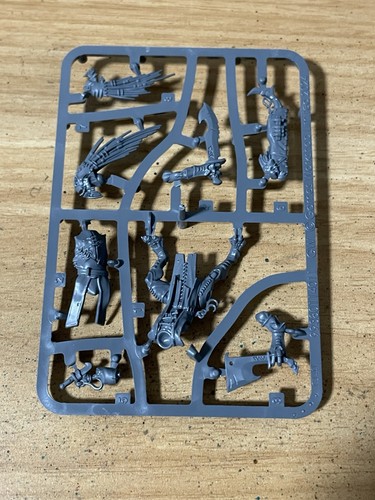 Warhammer 000 au empire - 40,000,