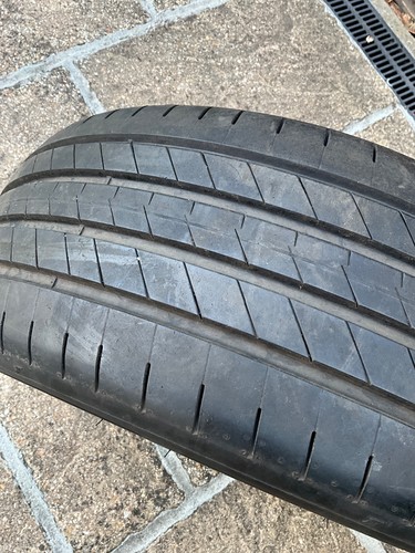 235 19 goodyear eagle - /,
