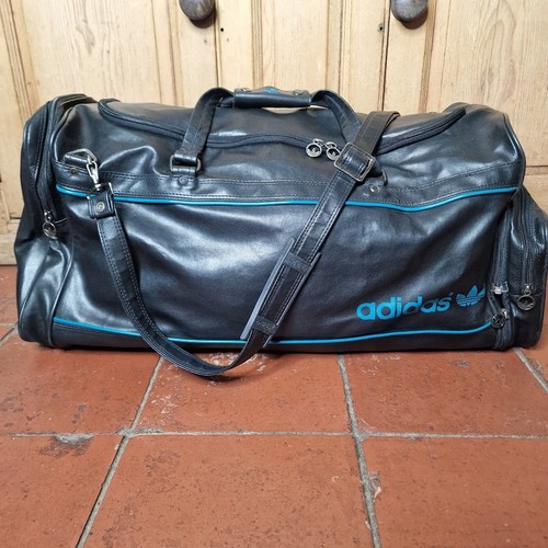 Vintage adidas black leather - black,