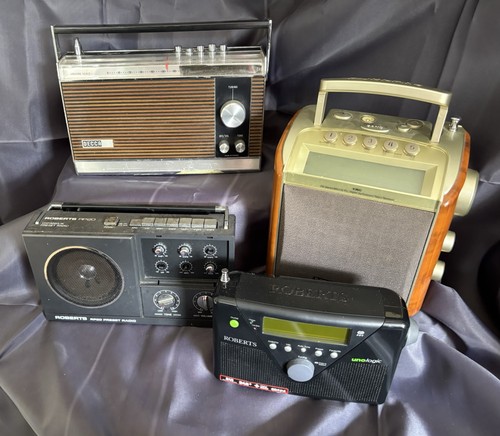Transistor radios job lot - transistor,