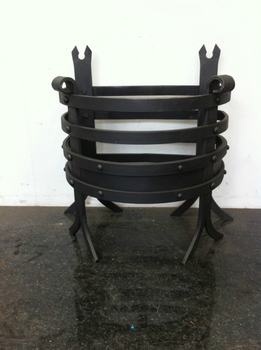 Reclaimed free standing cast - free,