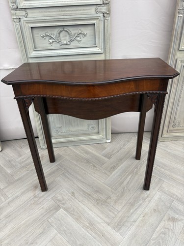 Stunning antique mahogany - stunning,