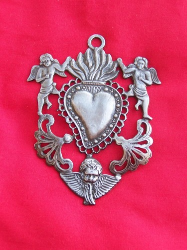 Tin silver sacred heart - sacred, with
