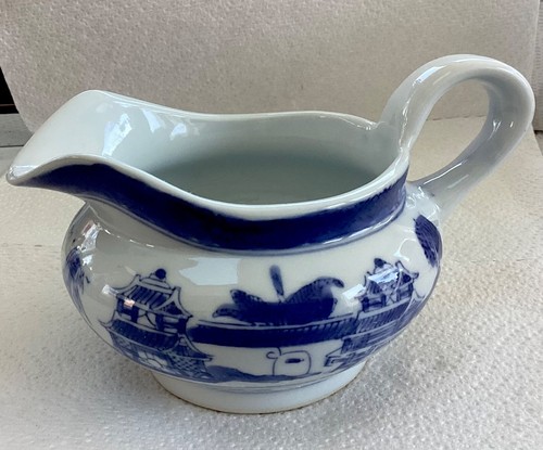 Vintage blue willow large - willow,