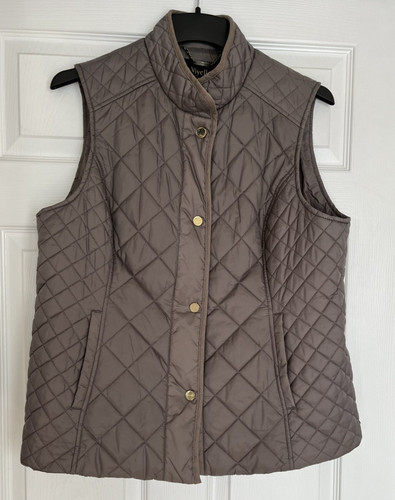 Viyella gold label nylon gilet - gold,