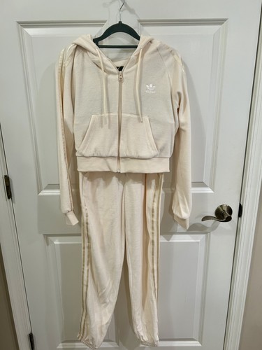 Nwot adidas velour tracksuit - nwot,