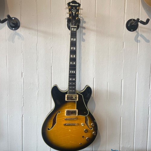 Ibanez art star - art,