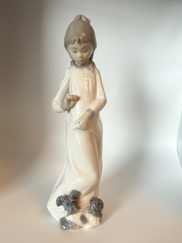 Nao lladro my playful - nao,