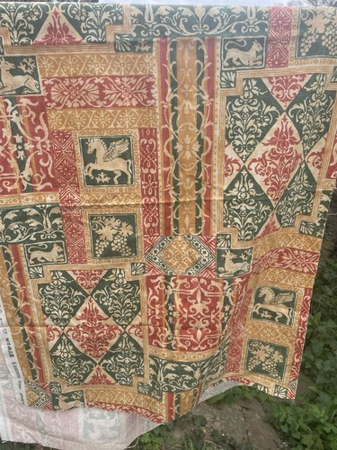 Large remnant heraldic design - large,