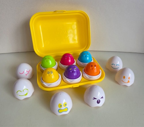 Tomy hide and - and, eggs