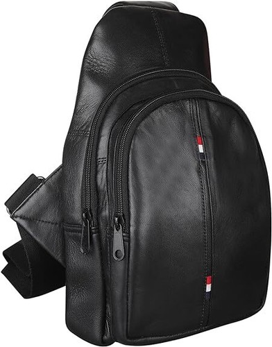 Men women travel holiday - men, chest