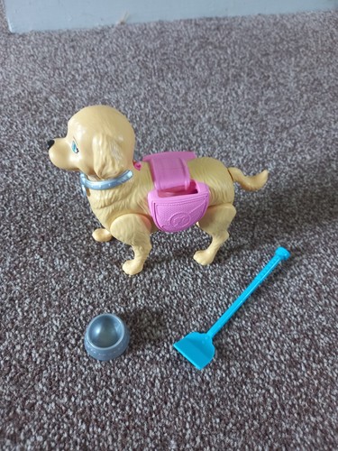 Barbie walk and potty - walk, pooping