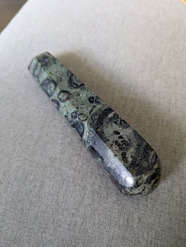 Large crocodile kambaba jasper - crocodile,