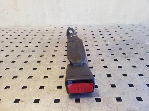 Hyundai i40 seat buckle - i40,