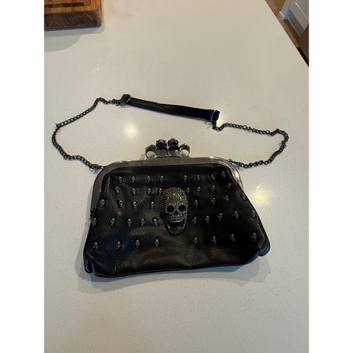 Black skull studded - black,