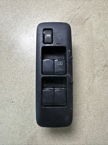 2010 nissan qashqai front - nissan,