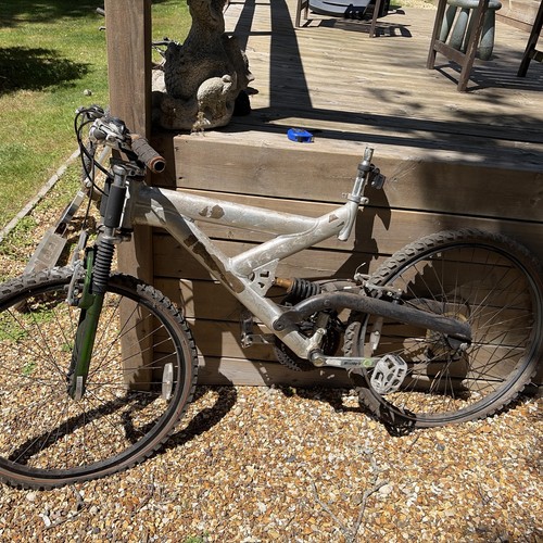 Grey rhino bike front - grey,