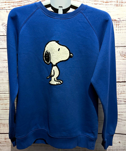 Graphic tee peanuts snoopy - tee,