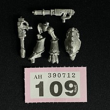 EPIC WARHOUND TITAN ADEPTUS