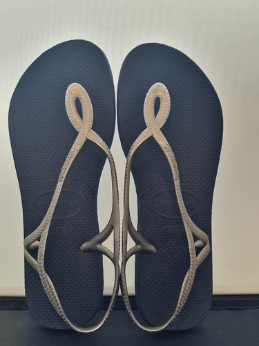 Havaianas flip flops - ,