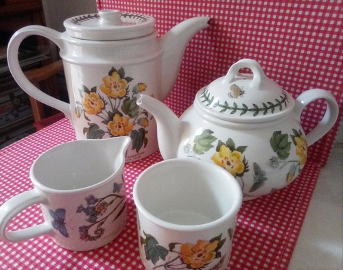 Portmeirion print coffee pot - coffee,