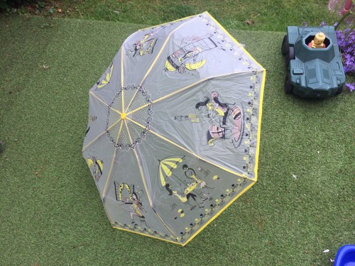 Fabulous umbrella yellow - umbrella, /