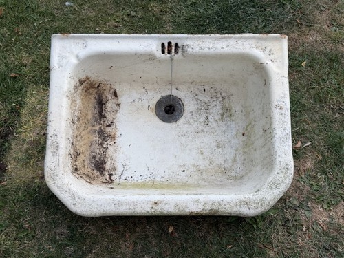 Vintage cast iron sink - vintage,, iron,